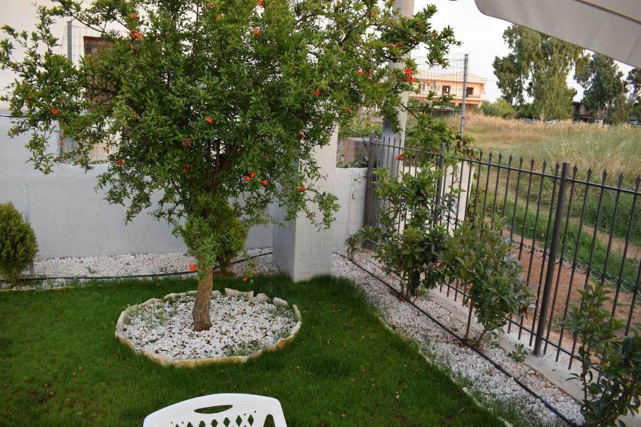 R Apartment Artemida  Exterior foto